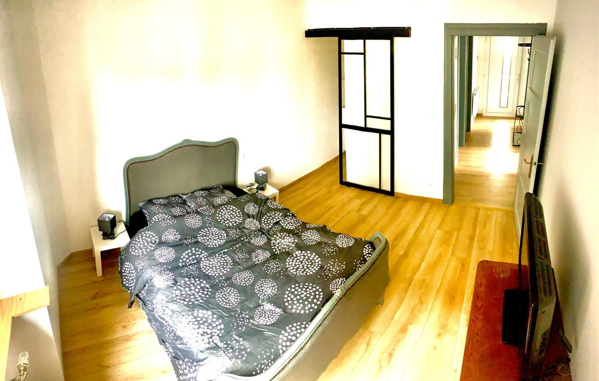 L Indemodable Renove Spacieux Et Lumineux Avec 2 Chambres サールブール エクステリア 写真